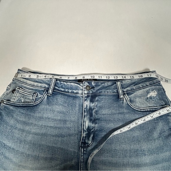 Judy Blue Jean Shorts Blue Distressed Cut-Offs - Picture 3 of 12